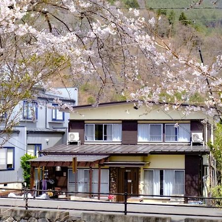 Villa Fuji Irodori Fujiyoshida Bagian luar foto