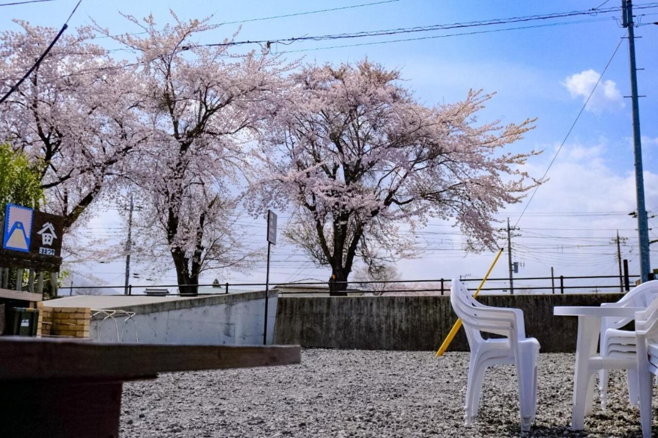 Villa Fuji Irodori Fujiyoshida Bagian luar foto